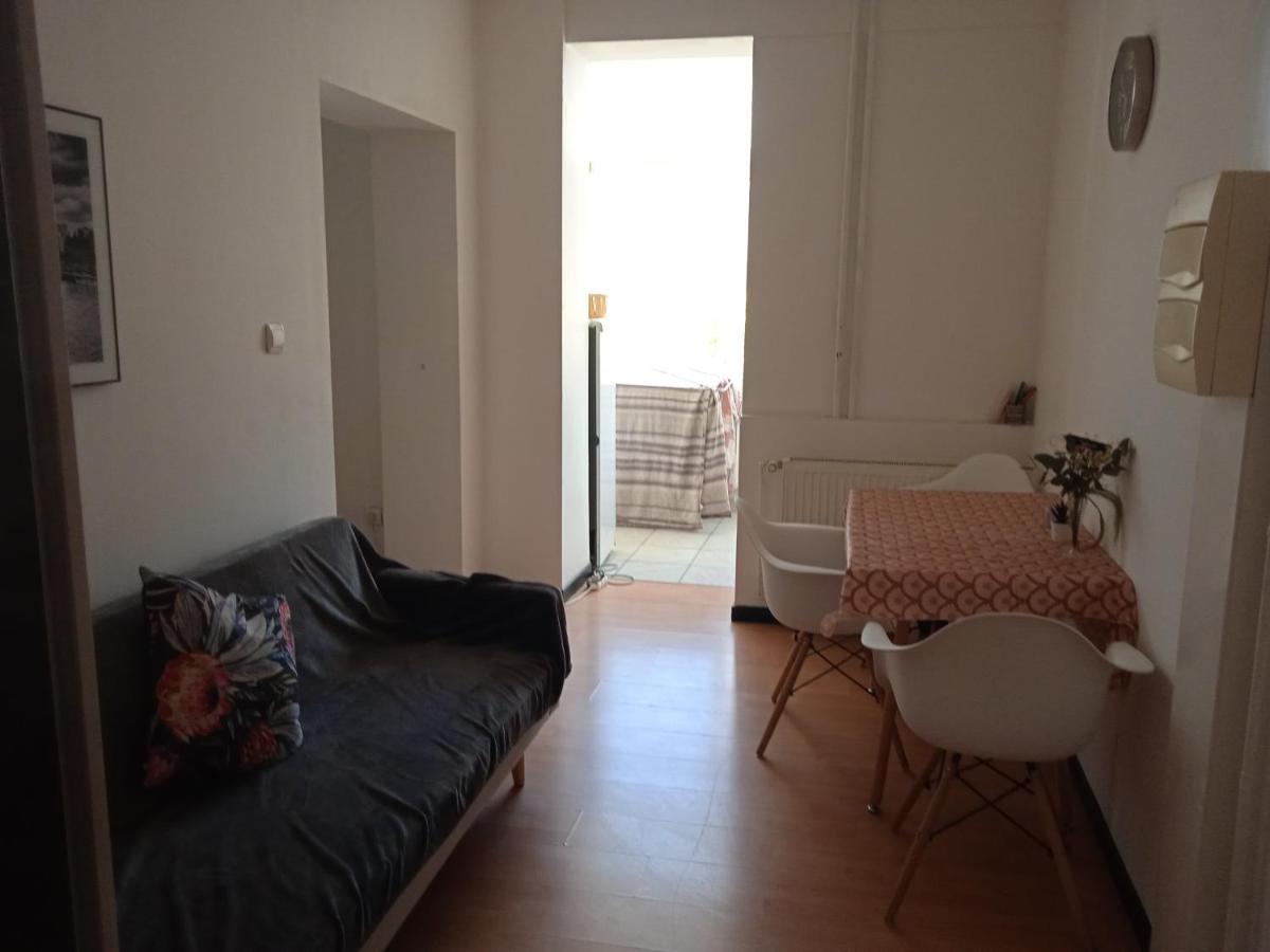 Logement Frontiere Du Luxembourg Nilvange Exterior photo
